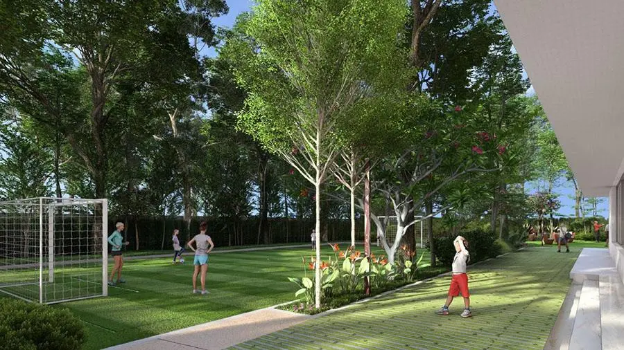 Circular Reflection Banner Image 3